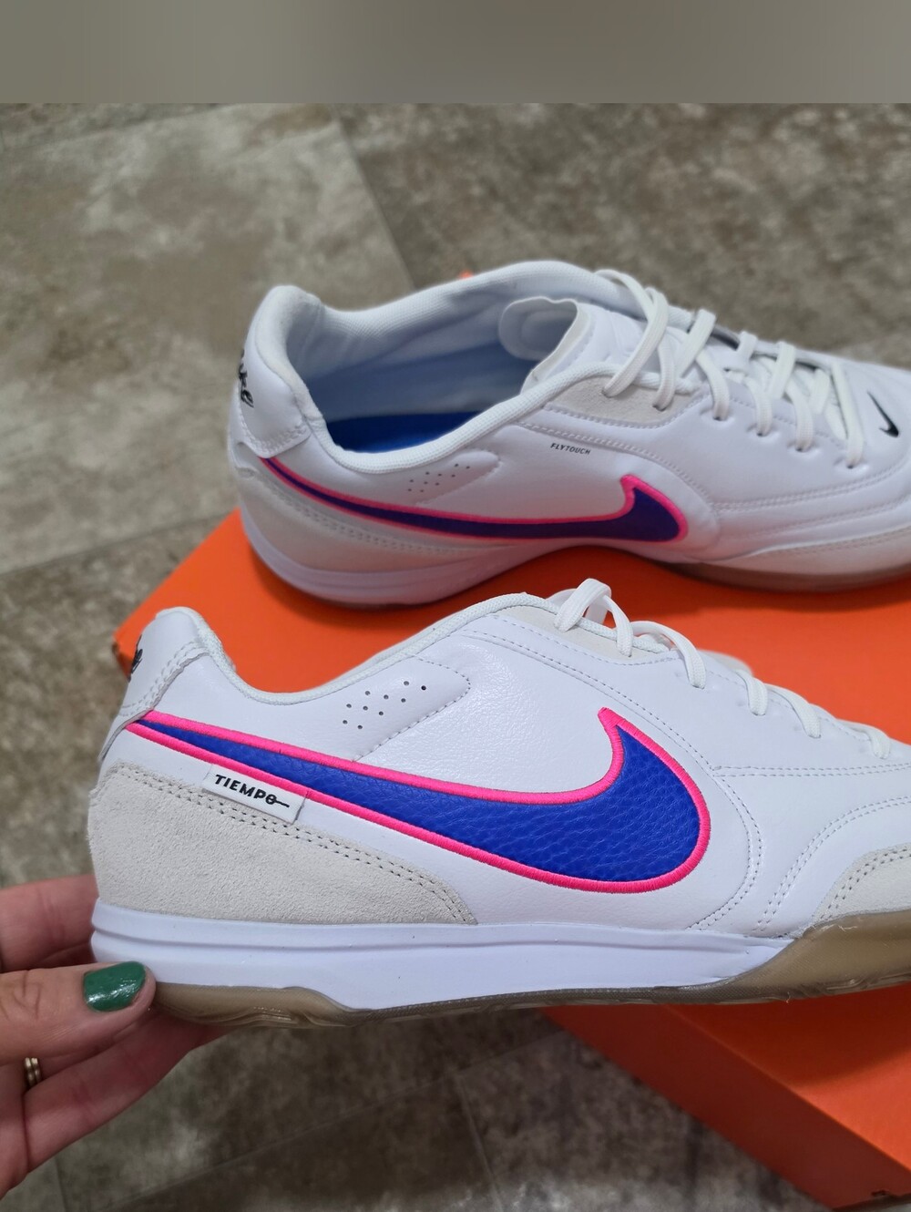 Nike Tiempo Streetgato Indoor/Court Sneakers - Men's Size 11.5